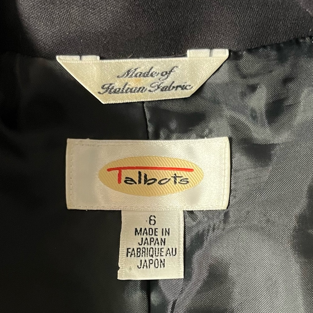 Talbots Classic 3 Button Blazer Size 6 Black - image 4